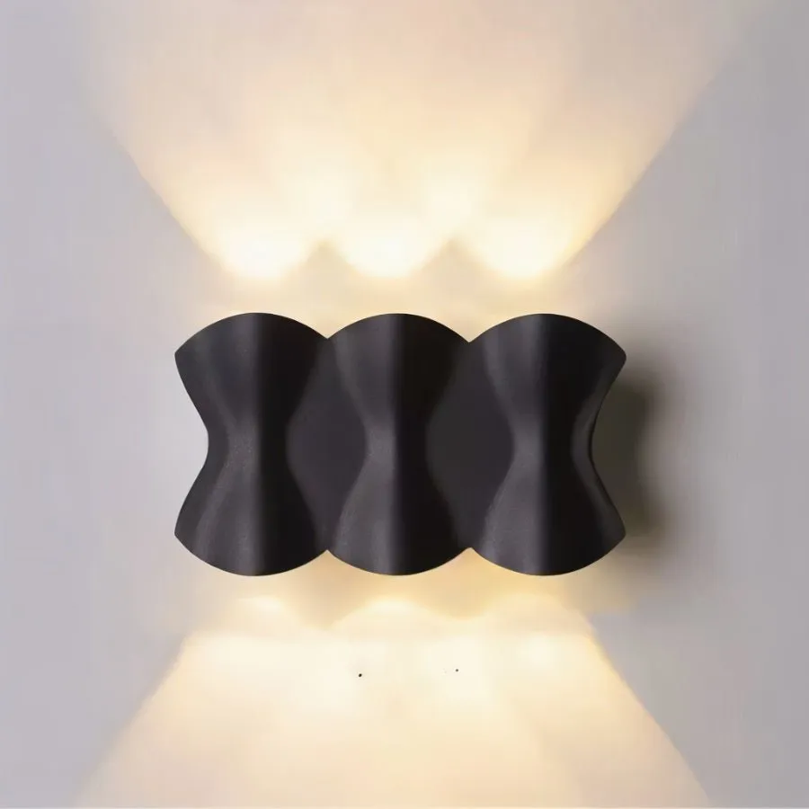 Asteri Outdoor Wall Lamp