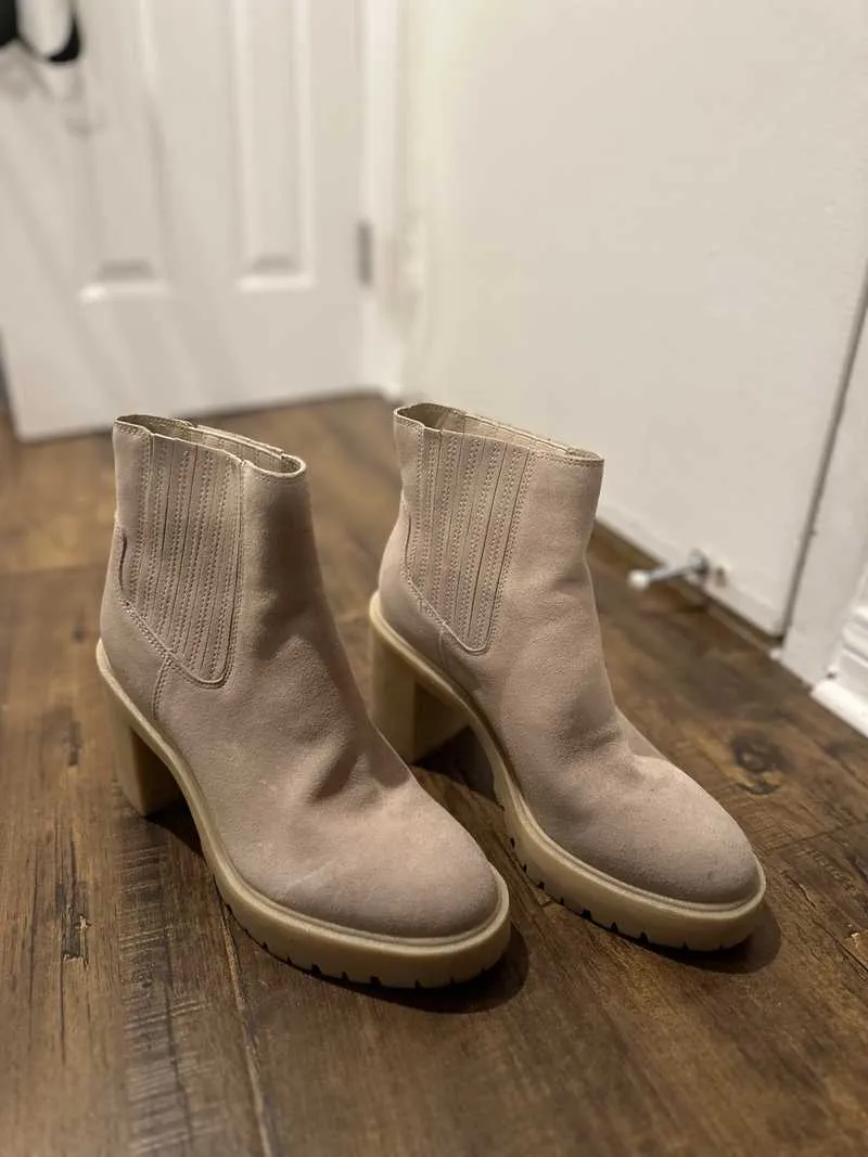 CASTER H2O WIDE BOOTIES DUNE SUEDE - re:vita