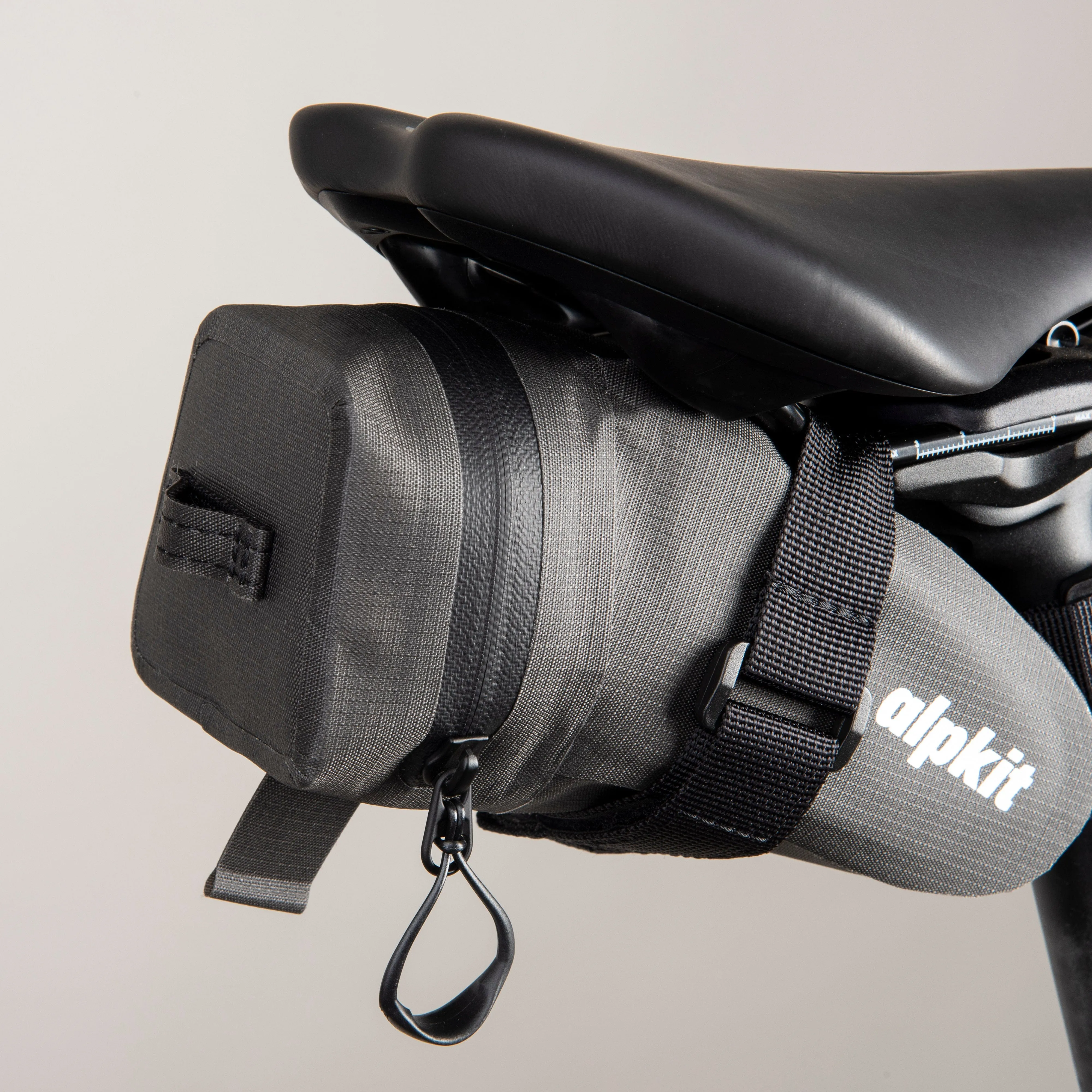 Deluge Seat Pack 0.5L