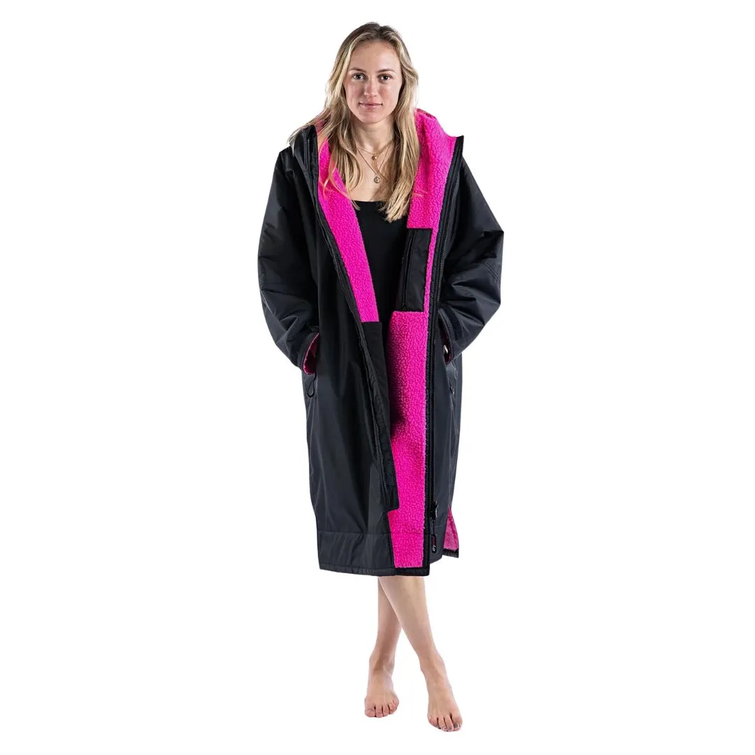 Dryrobe Advance Changing Robe Long Sleeved - Black/Pink