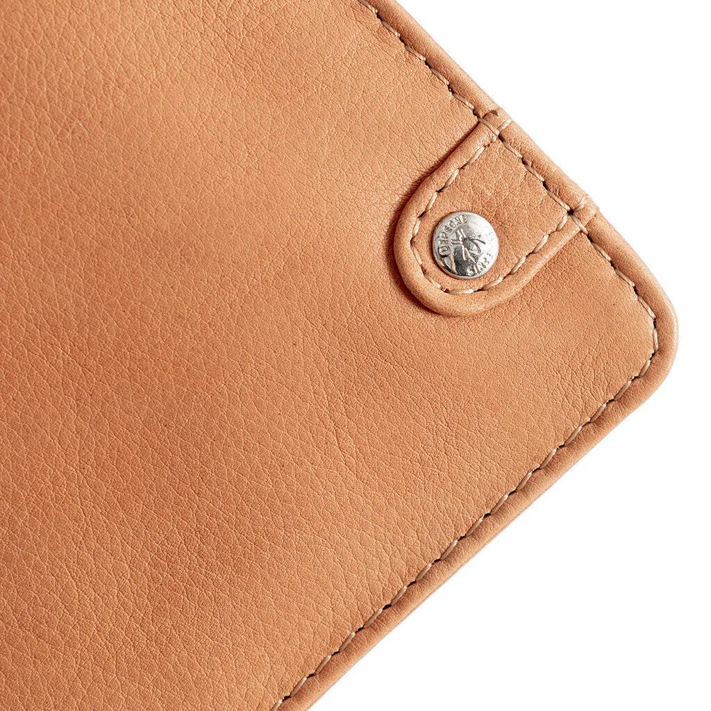 Mobile bag in soft leather and simple design / 16042 - Cognac