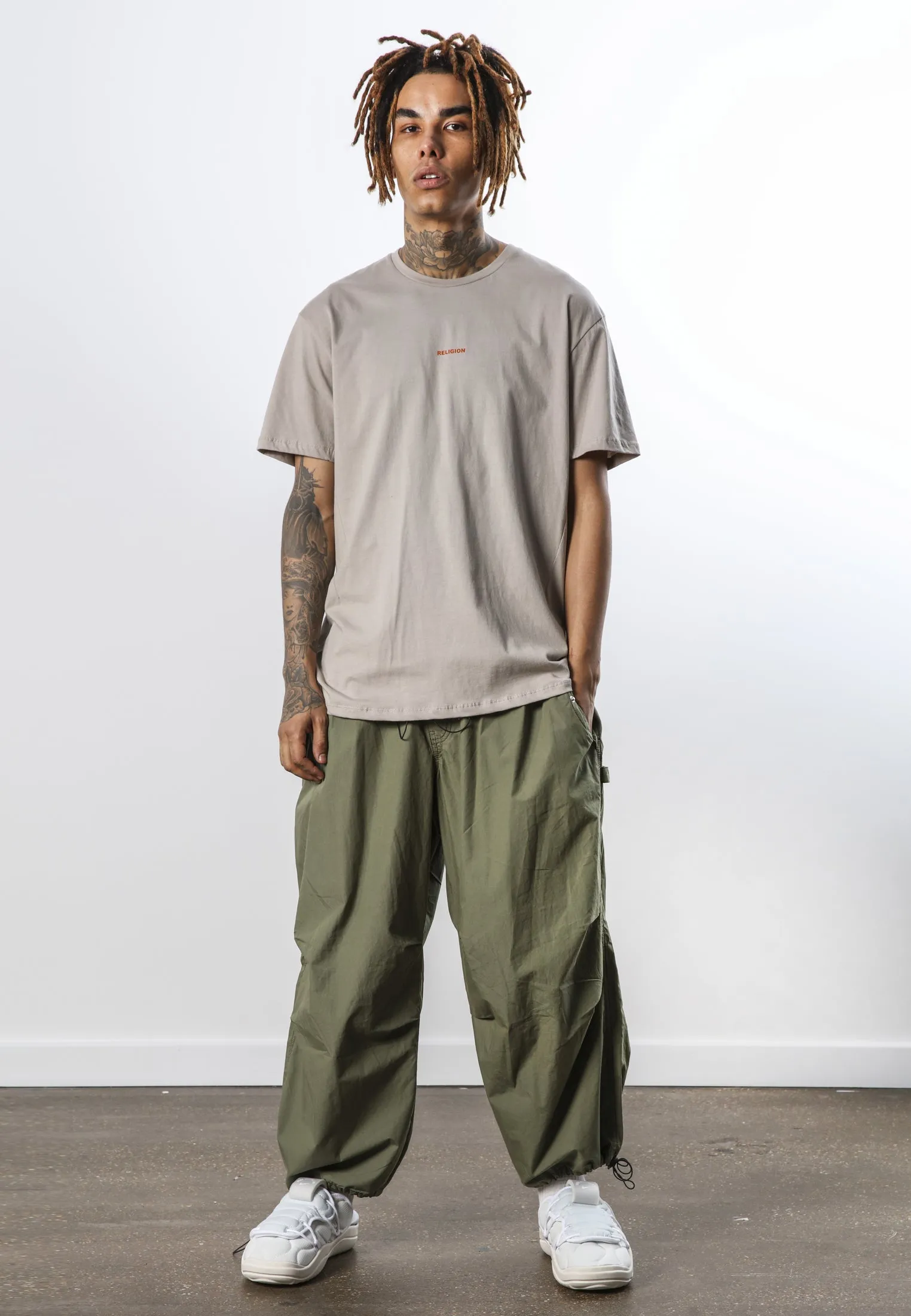 PARACHUTE PANTS KHAKI