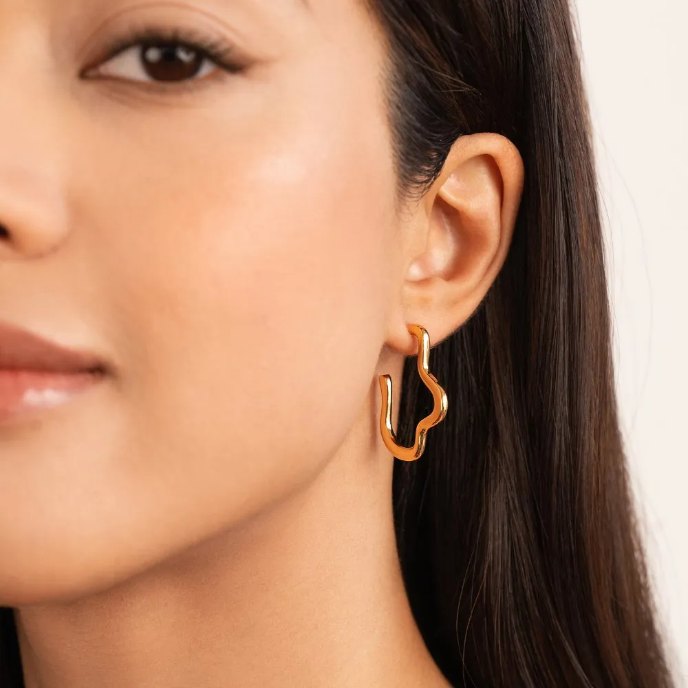 Tara Wave Hoop Earrings