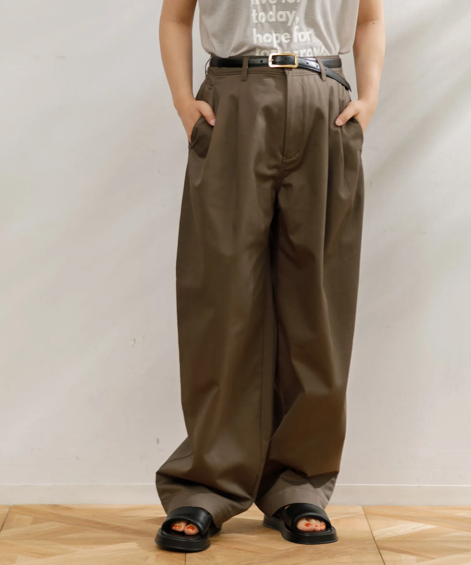 【WOMEN】upper hights 2TUCK WIDE CHINO PT